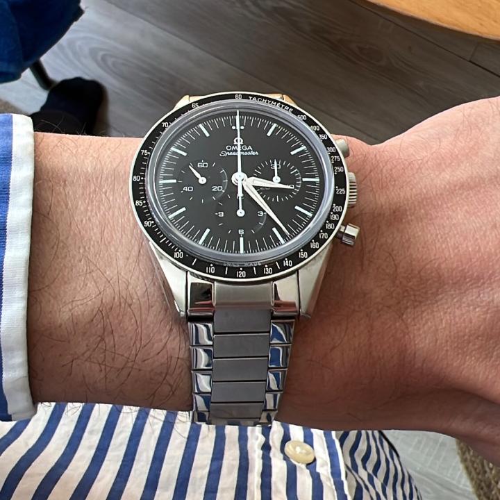 Omega - Speedmaster "First Omega in Space" - Avis client 63fcef7dc16be1633c8a580e - Photo 1 - 720px x 720px